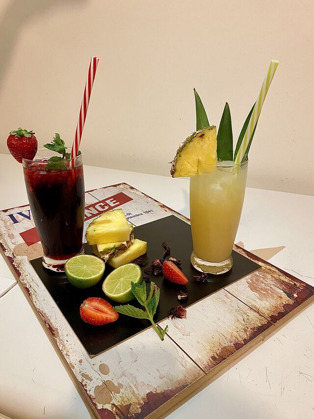 Jus de bissap et jus de gingembre 