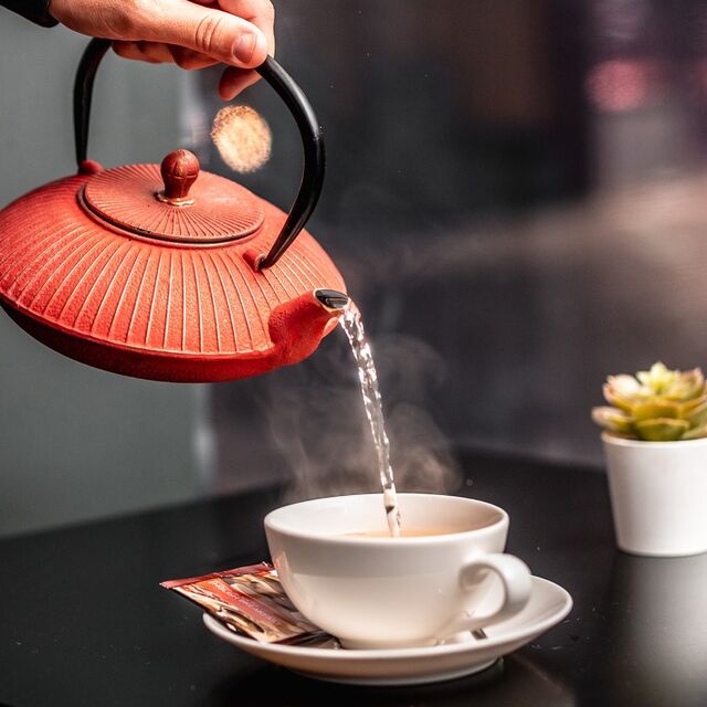 E' proprio il momento di un buon the per scaldarsi ed iniziare questa giornata