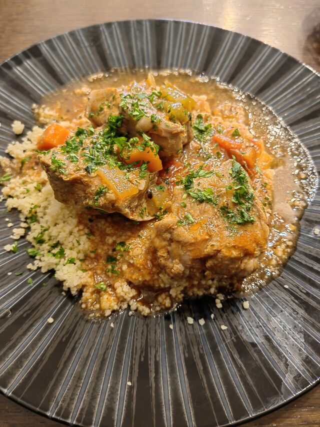 Sauté de veau a la provençale