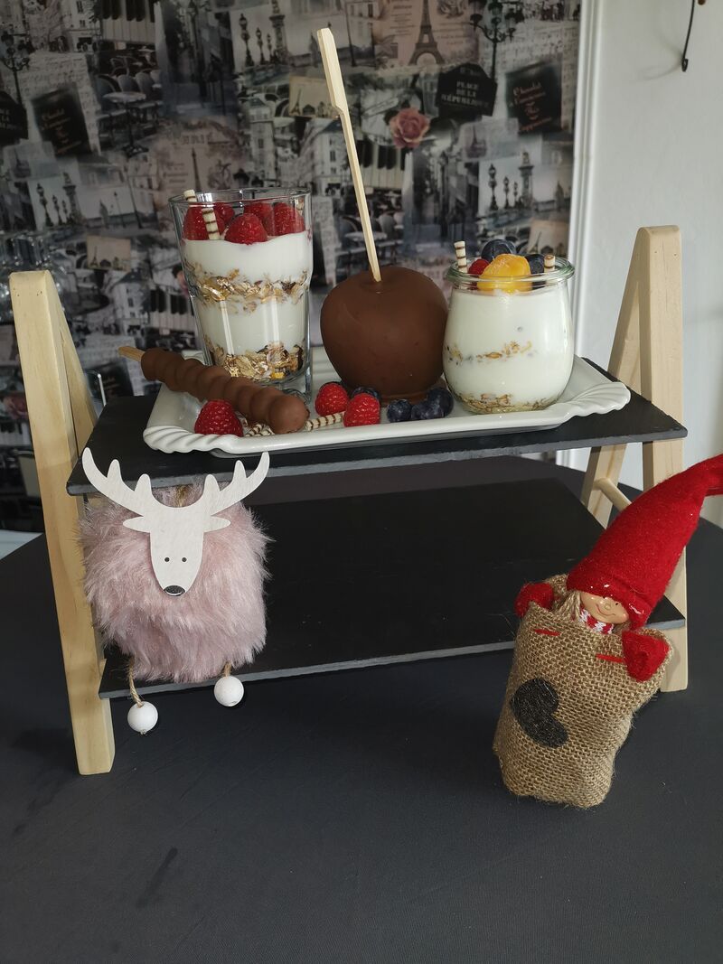 Over night oats
Und Schoko Äpfel 