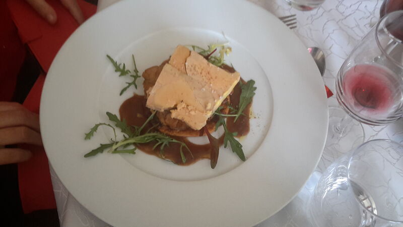 Tarte échalotes caramélisées et Riz de Veau et son Foie Gras mi-cuit