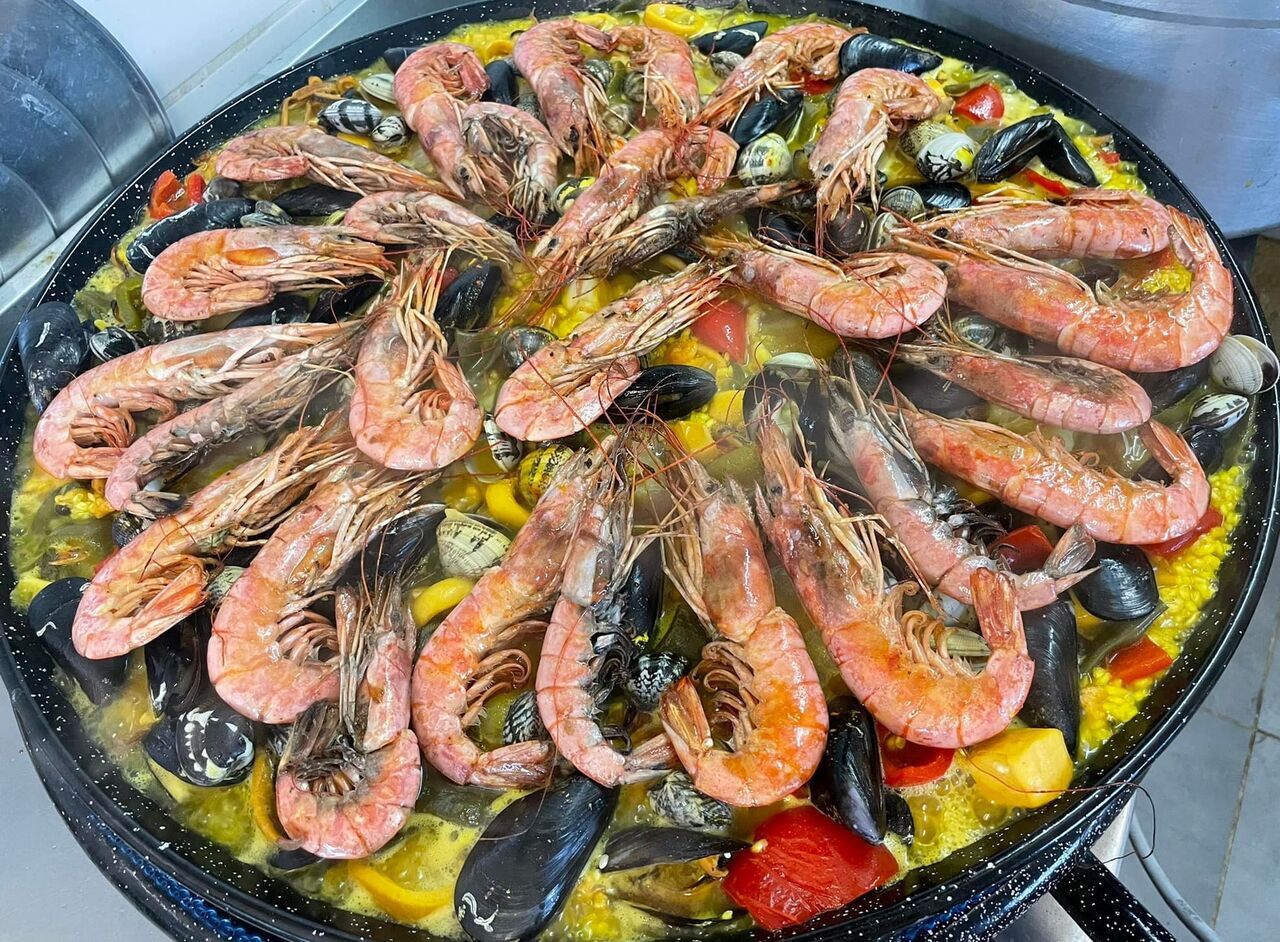 Le plat emblématique d'Anthony traiteur : la paëlla !