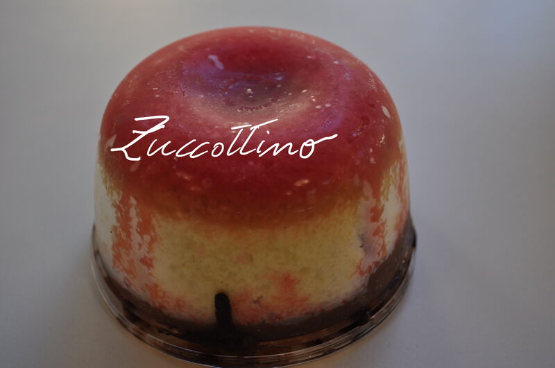Zuccottino, gusti al cioccolato o al croccantino o alla zuppa inglese