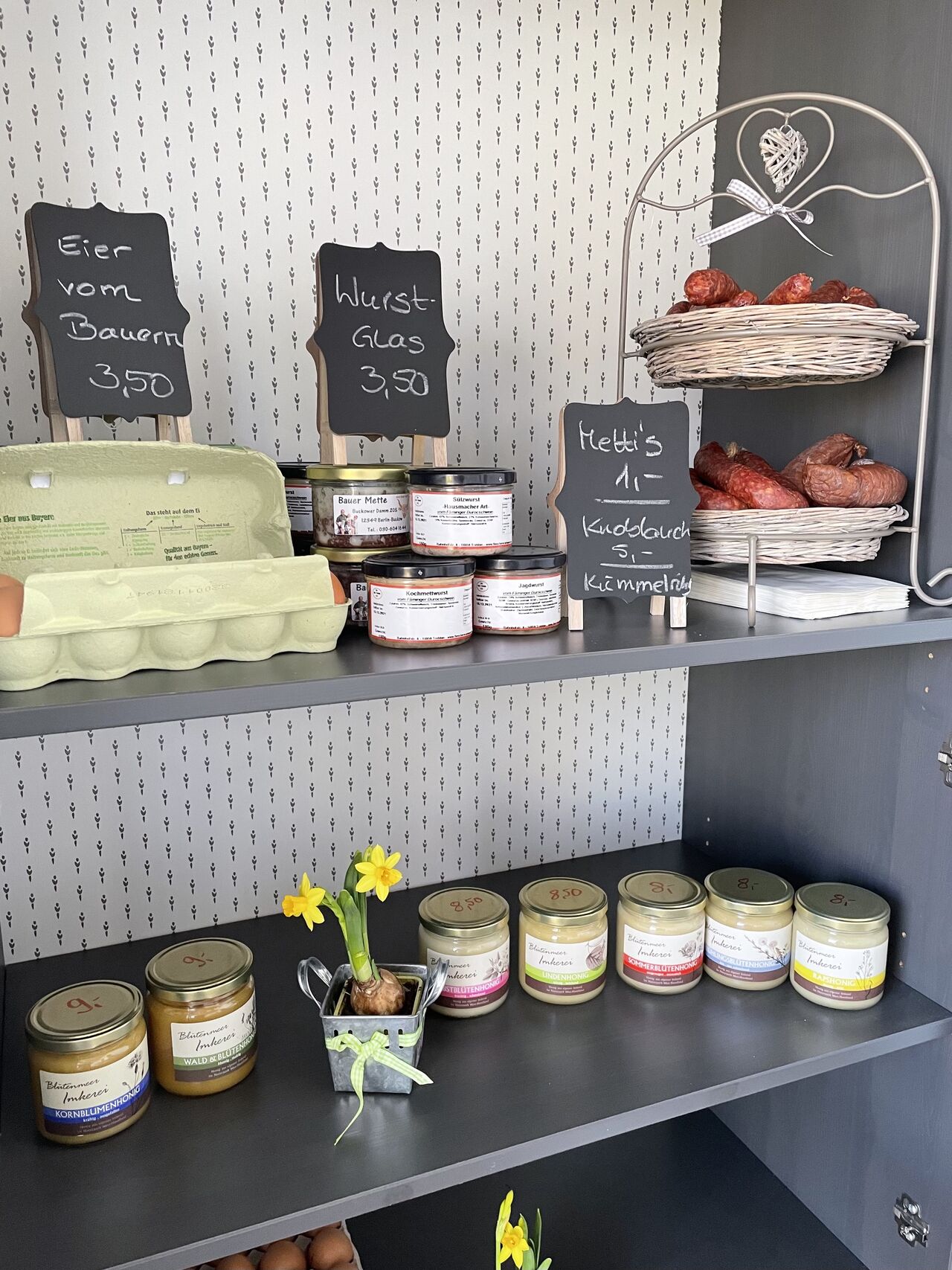 Frische Eier, Wurst,Kartoffeln & Honig vom Bauern🐓🌽