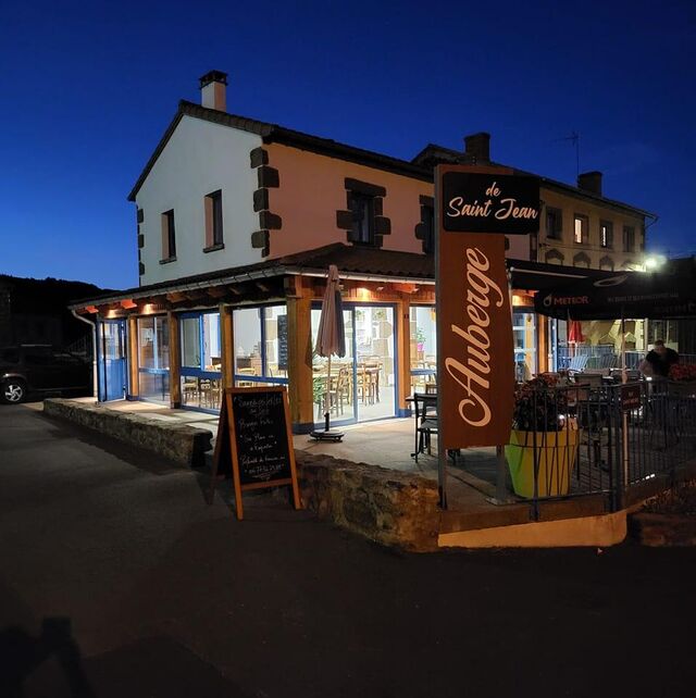 Auberge By Night
