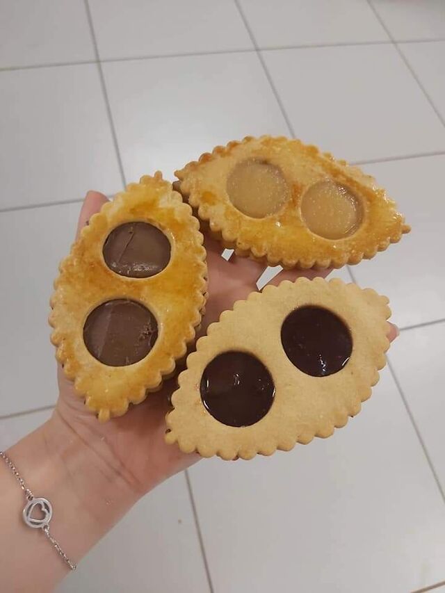 Lunette fraise, chocolat et pomme