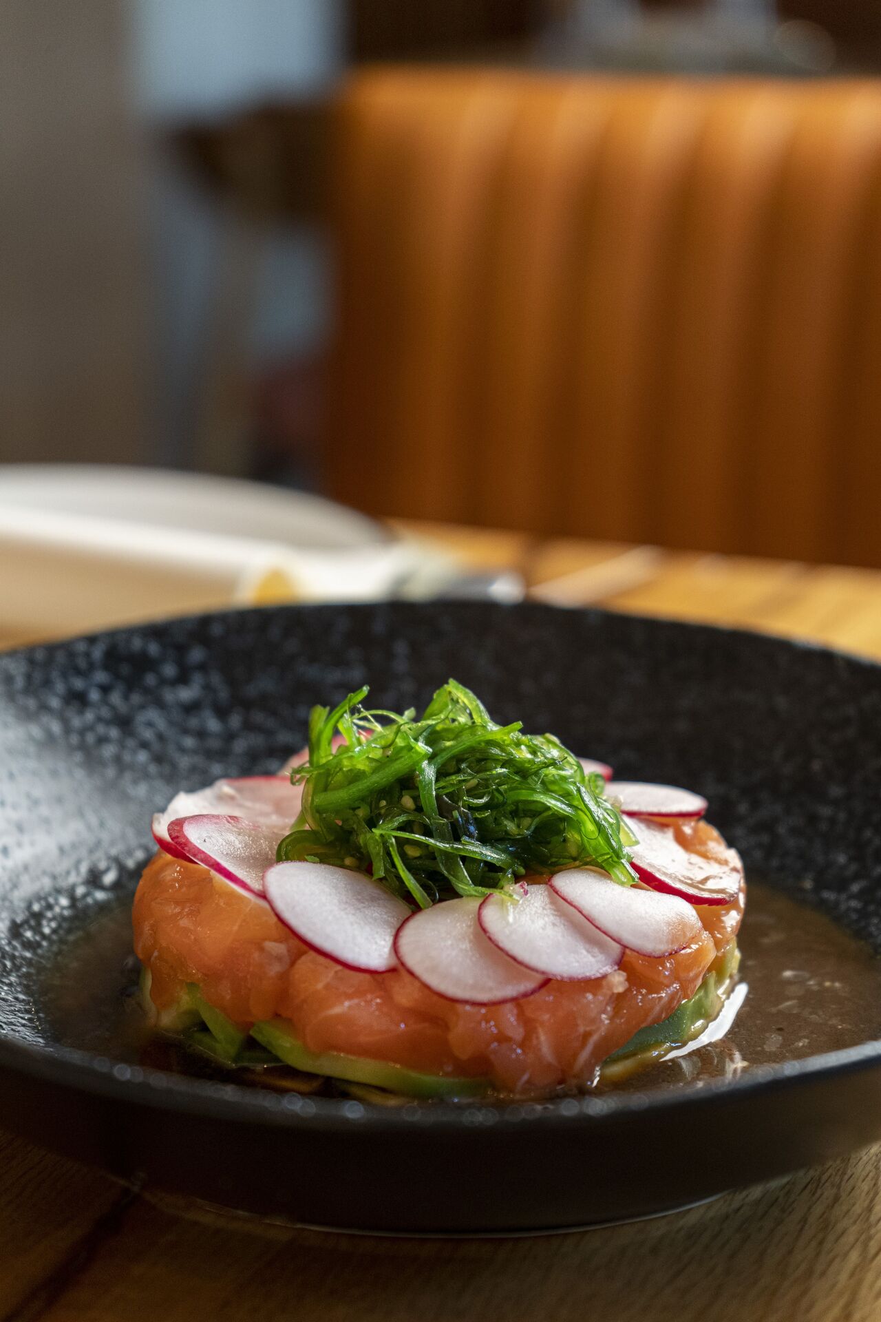 Tartar de salmon con marinada japonesa