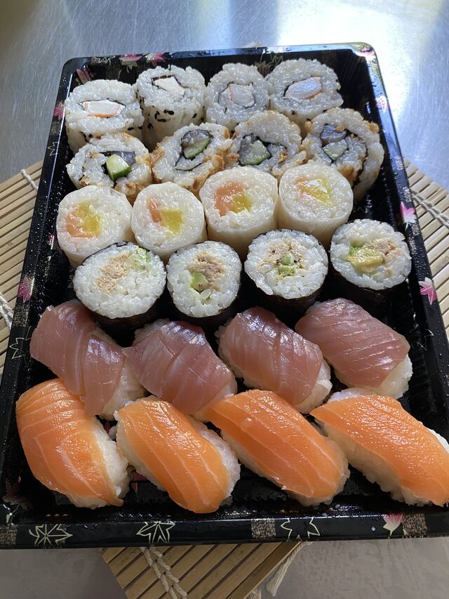 Sushis Box 24 pièces