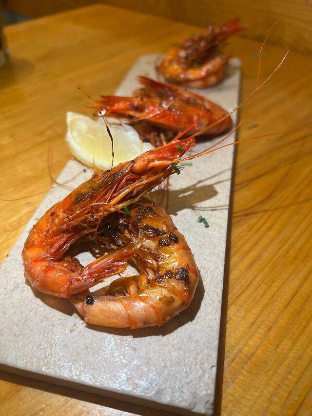 Gambas rayadas a la plancha