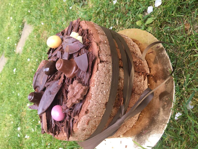 Charlotte au chocolat 6 personnes
24€