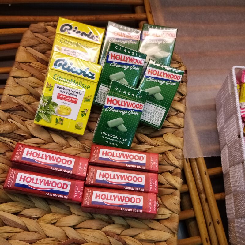 Un petit choix Chewing Gum et Ricola... Pourra être étoffé.... 