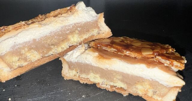 Découpe tartelette caramel