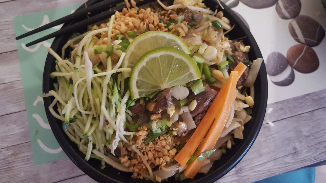 Notre Khao pad kai riz frit Thaïlandais 