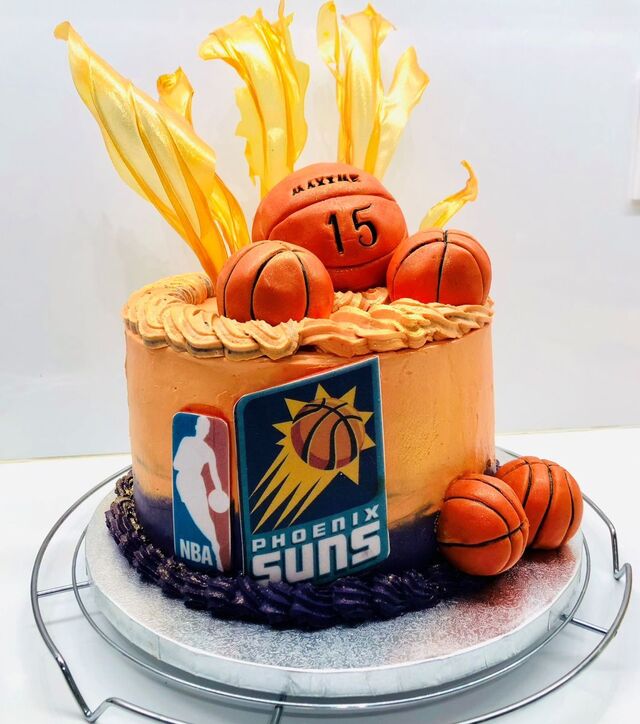 Layer cake à thème - sur commande