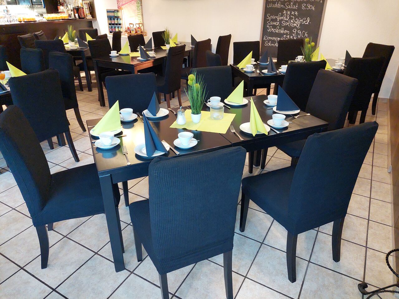 Gemütlich schmausen in rustikaler Athmosphäre