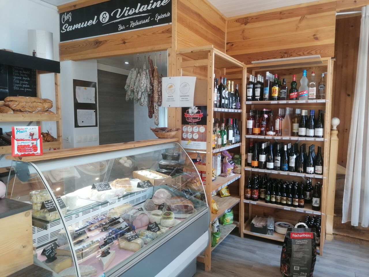 le coin épicerie ...produits locaux en circuit cour 