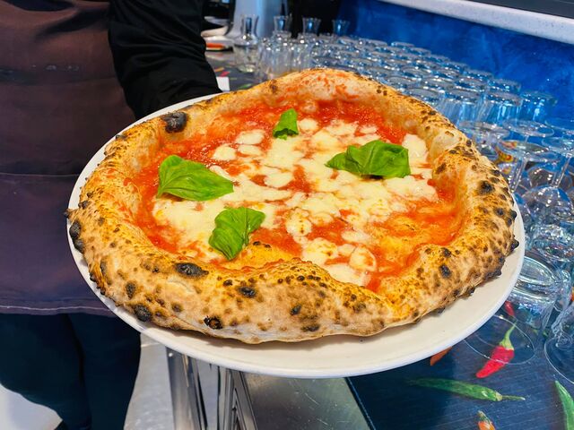 PIZZA MARGHERITA