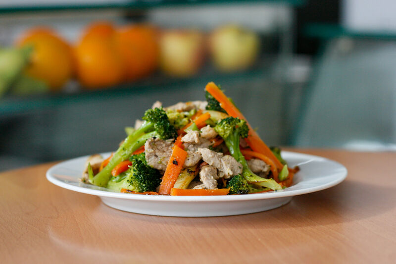 Carne de porco com legumes