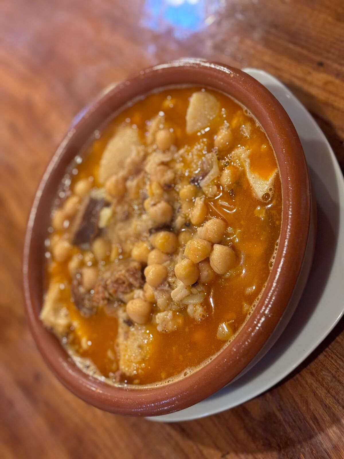 Callos con Garbanzos 