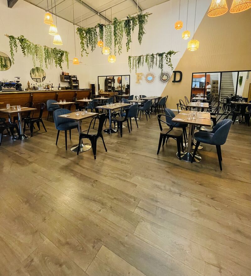 Salle de restaurant bar