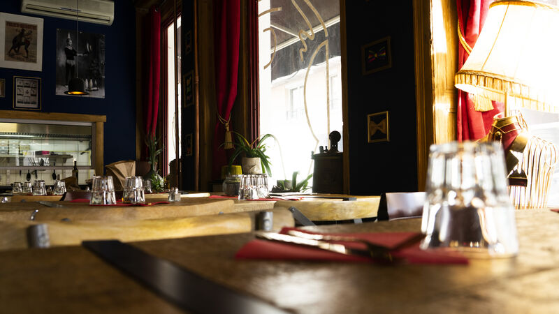 Milord Circus 27 Rue De St Cyr 69009 Lyon