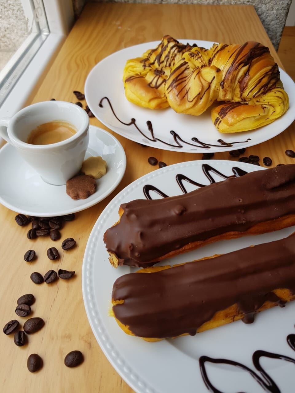 Os melhores Eclair e Croissant de Chocolate da cidade!