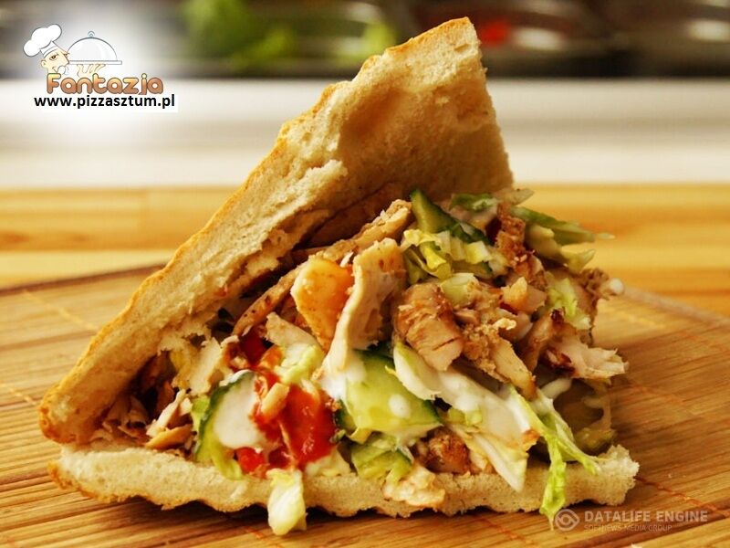 W ofercie mamy dla Państwa pyszne kebaby z mięsem drobiowym,świeżymi warzywami i pysznymi sosami.