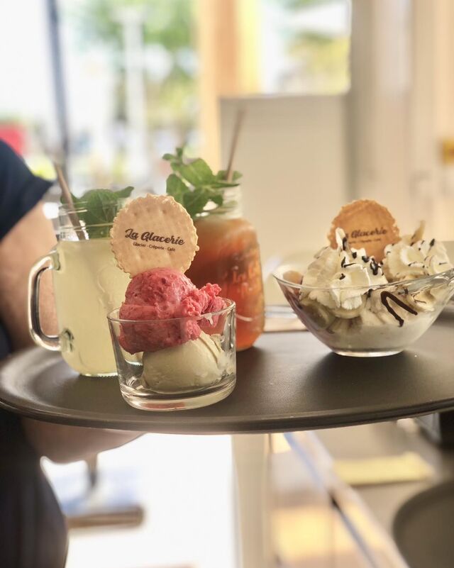 Défilé de douceurs et boissons fraiches maisdon