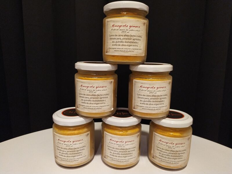 ALMOGROTE GOMERO (crema de queso de cabra) (Producto congelado)