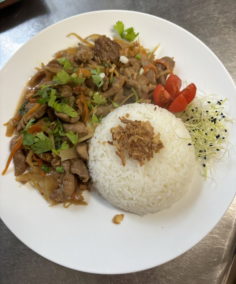 Poulet sauté au gingembre 