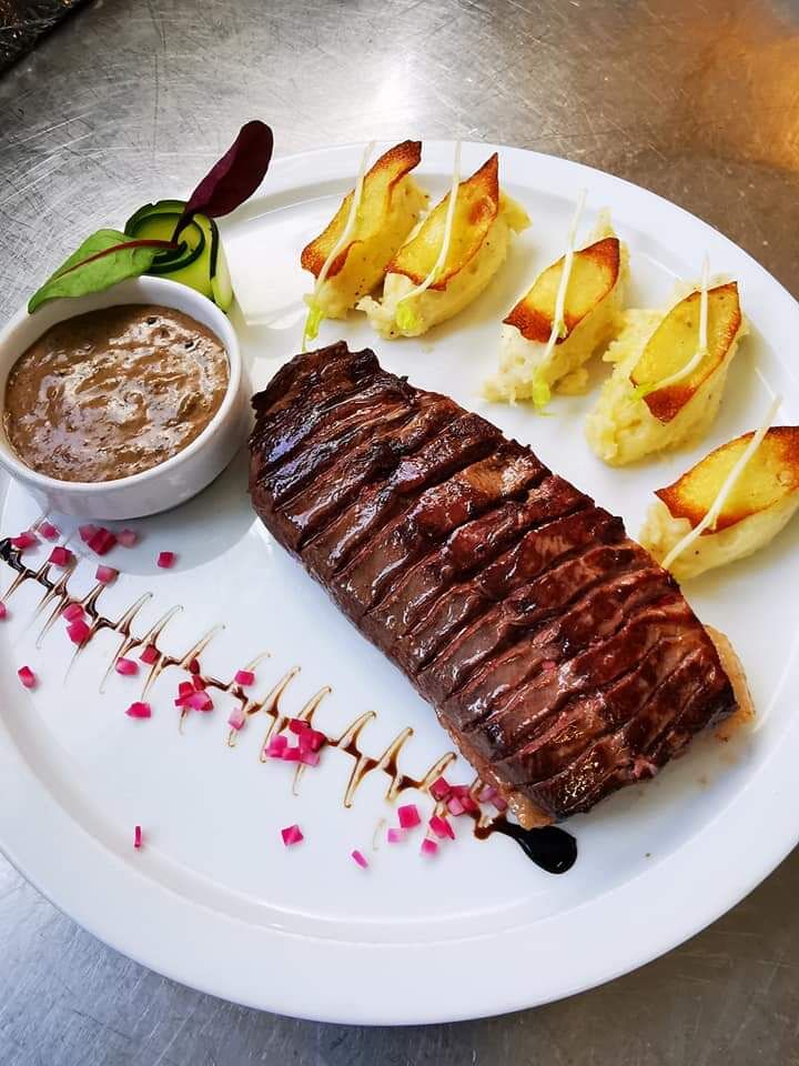Le magret de canard sauce cèpes