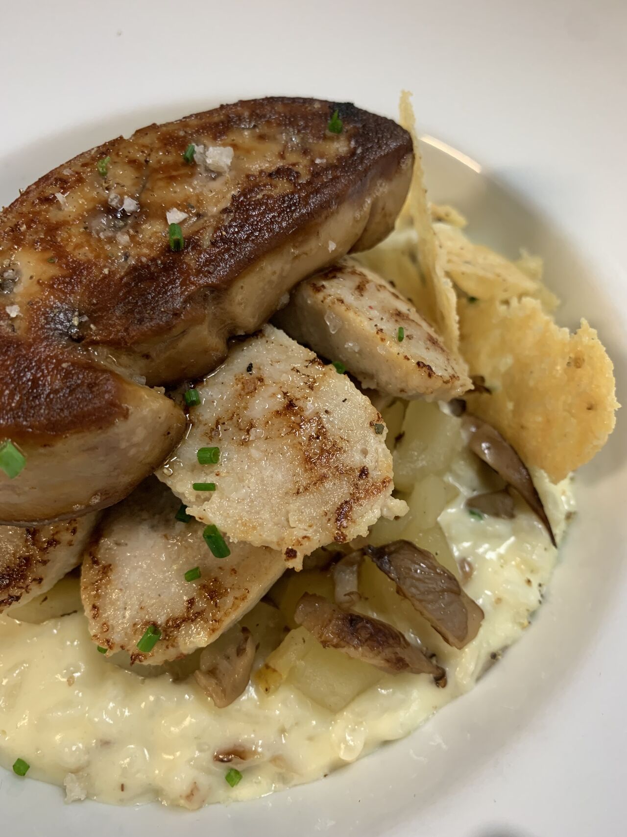 Le Risotto au Boudin Blanc, Foie Gras Poêlé, Champignons et Brunoise de Pommes

