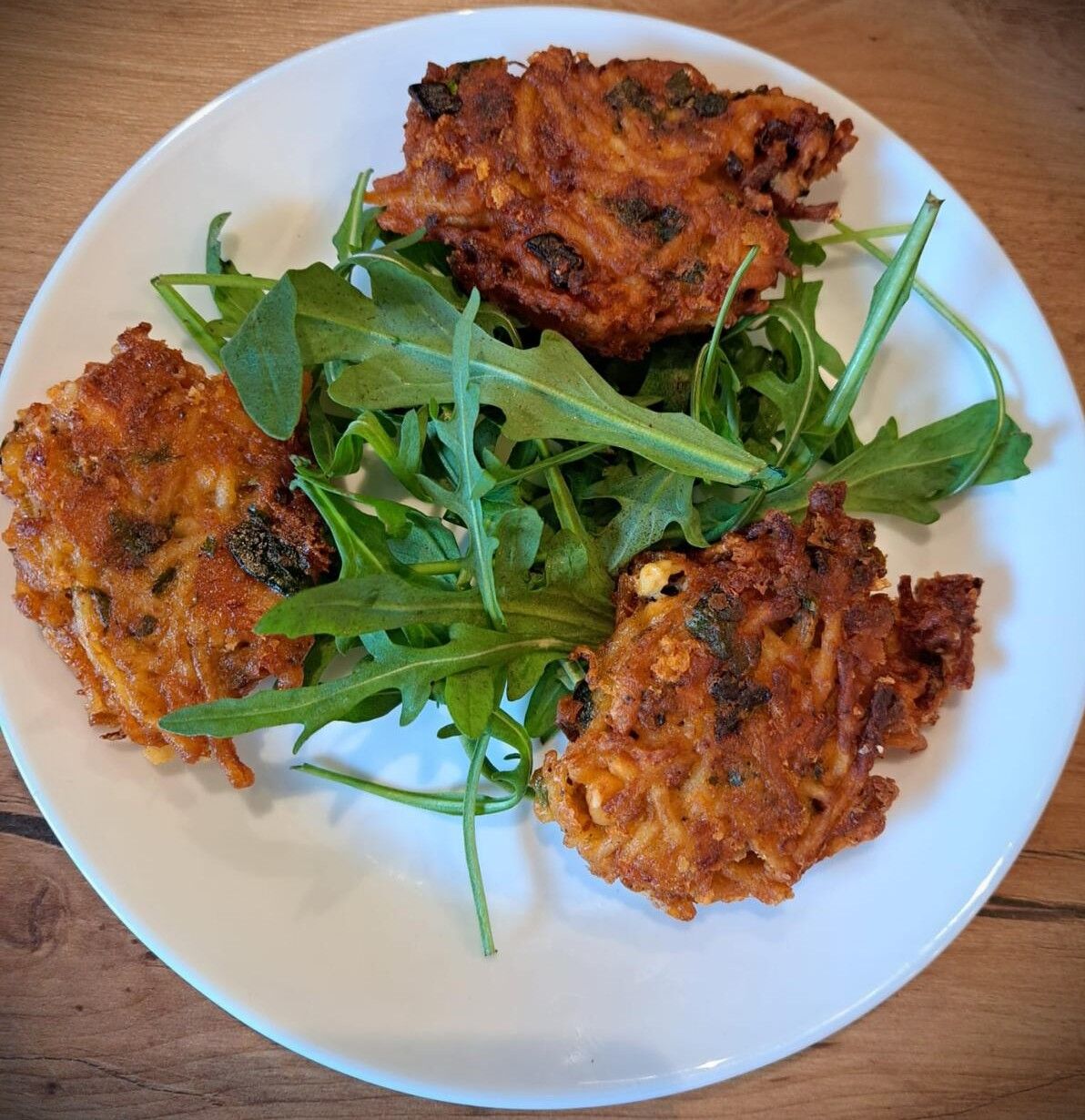 Hausgemachte Reibekuchen – Knusprig, herzhaft, goldbraun