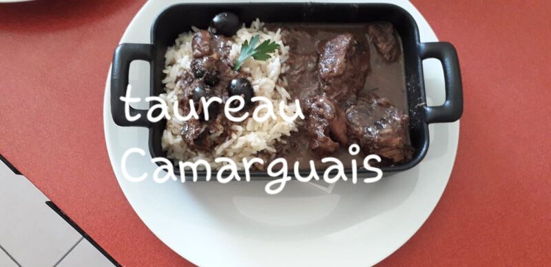 Nous vous avons proposé :
Taureau à la Gardianne