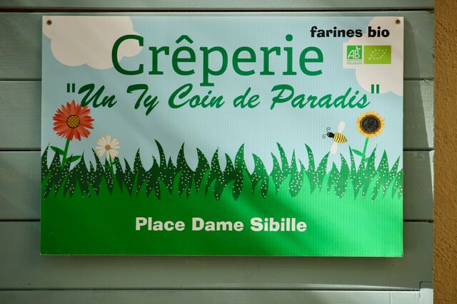 la place Dame Sibille un Ty Coin de Paradis dans le centre ville de Toulon 