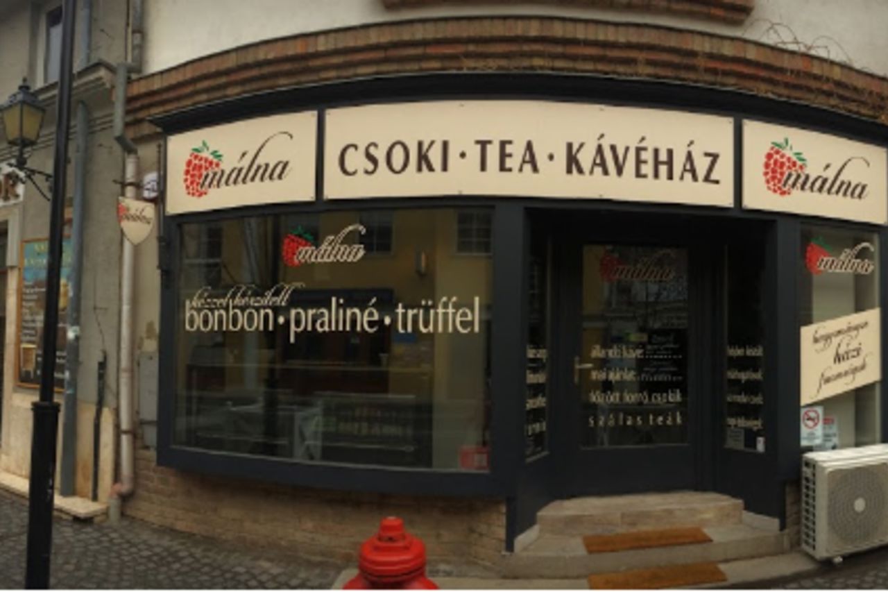 Málna csoki- tea- kávéház