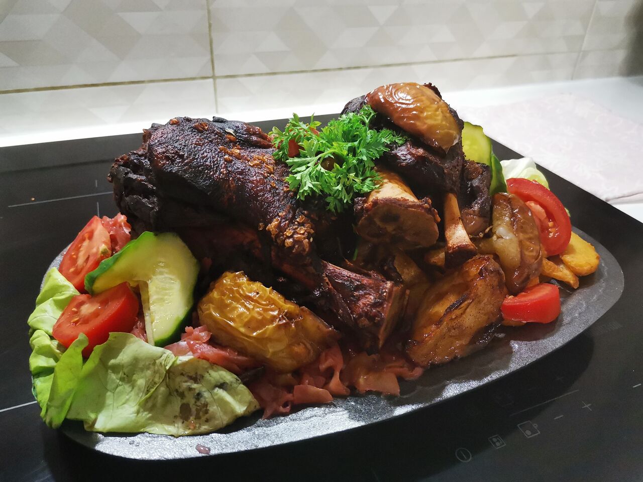 2 személyes csülök tál! Ingyenes házhoz szállítás!