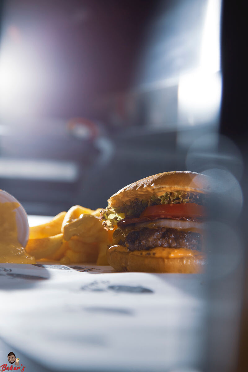 Der Cheeseburger Bacon mit Steakfries. 100% Beef. 100% Tasty. #beefburger #burger #steakfries #joppie #fresh #premiumfood 