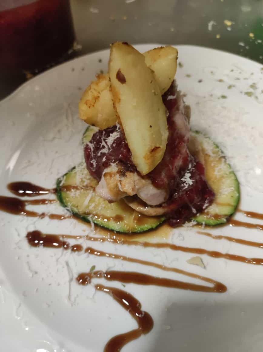 Solomillos de cerdo Iberico con Frambuesa y Ralladura de parmesano