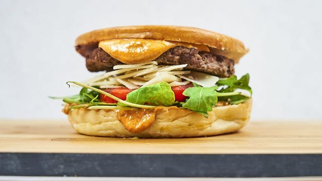 Pesto flat burger