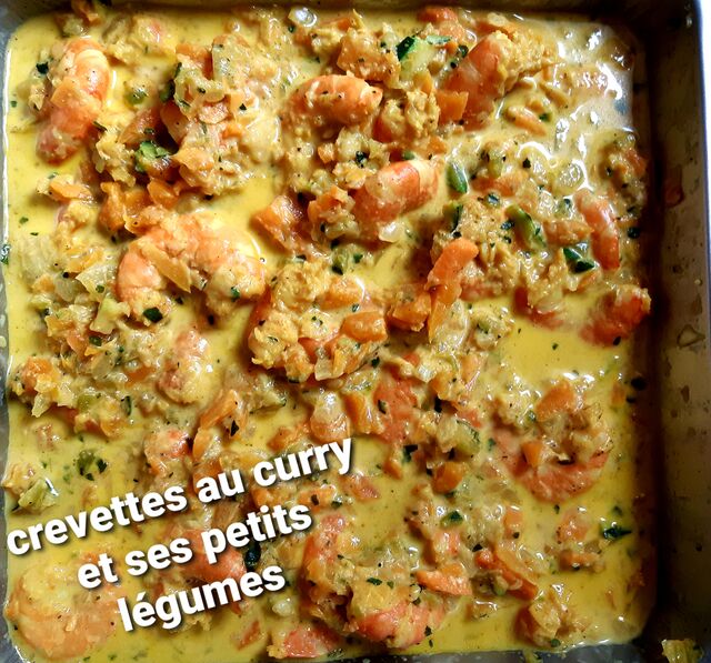 Accompagner votre riz d'une de nos préparations, Crevettes au curry et ses petits légumes. Sur commande