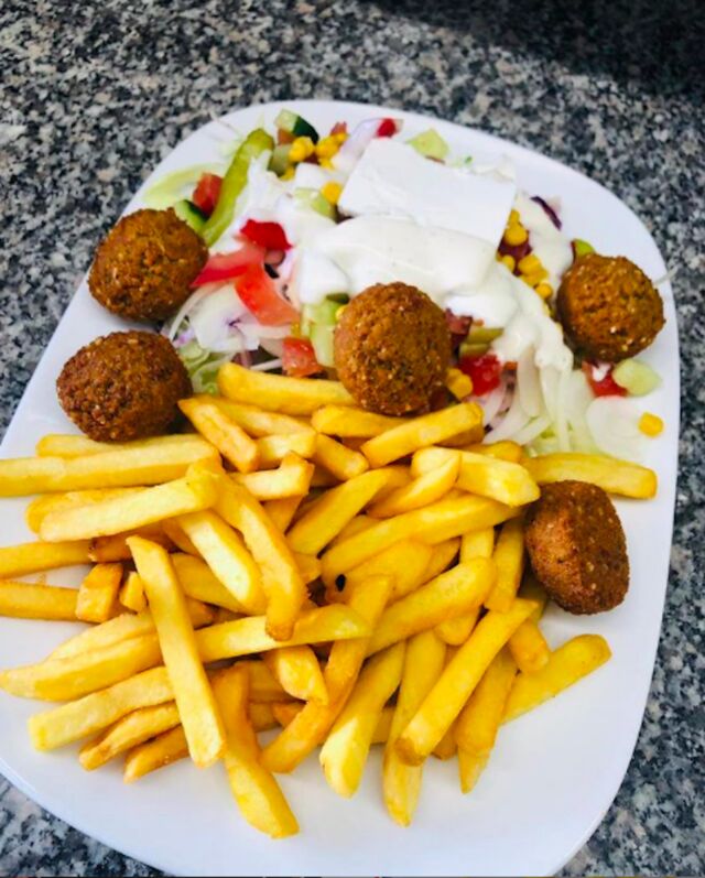  Ein Klassiker der arabischen Küche ist inzwischen auch bei uns voll und ganz angekommen: Falafel.