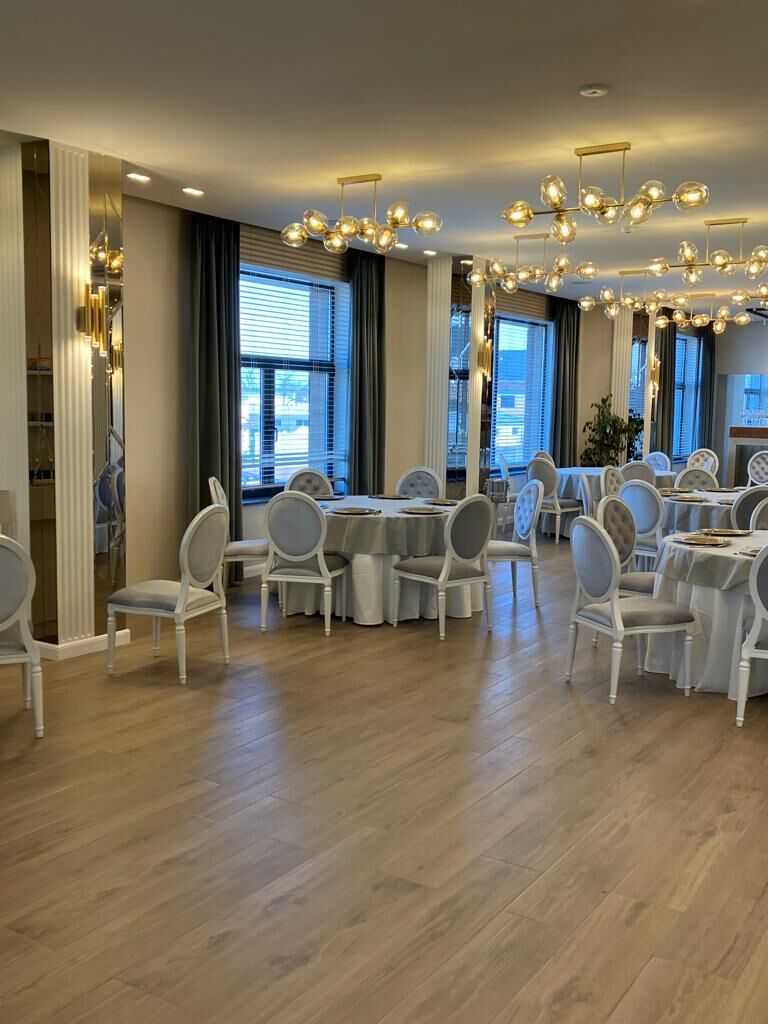 AMATO RESTAURANT - BACAU | Românească bucătărie lângă mine