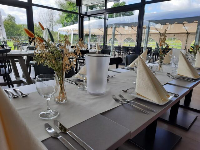 Weihnachten im Point
am 25.12.2022 haben wir ab 12 Uhr durchgehend für Sie geöffnet.
Reservierungen ab sofort möglich