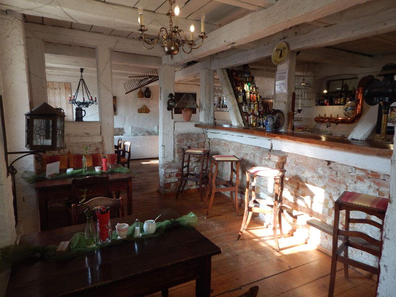 Gemütlichkeit erleben in der rustikalen Schankstube