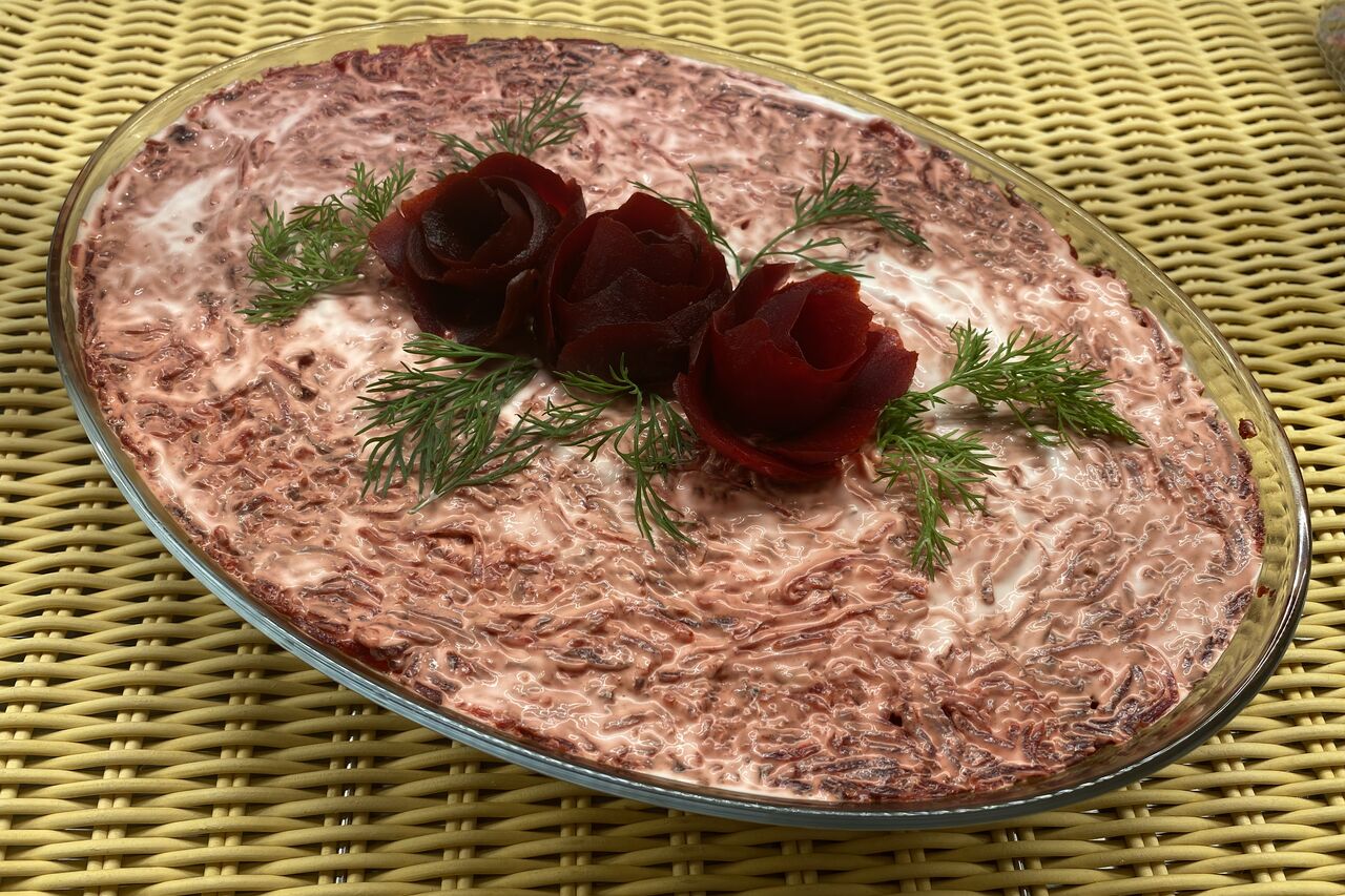 Russische Salate