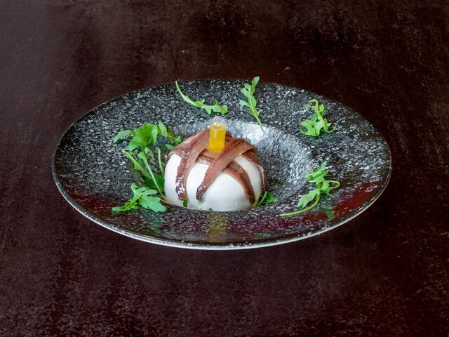 Tic Tac Toe Burrata e Anchoas