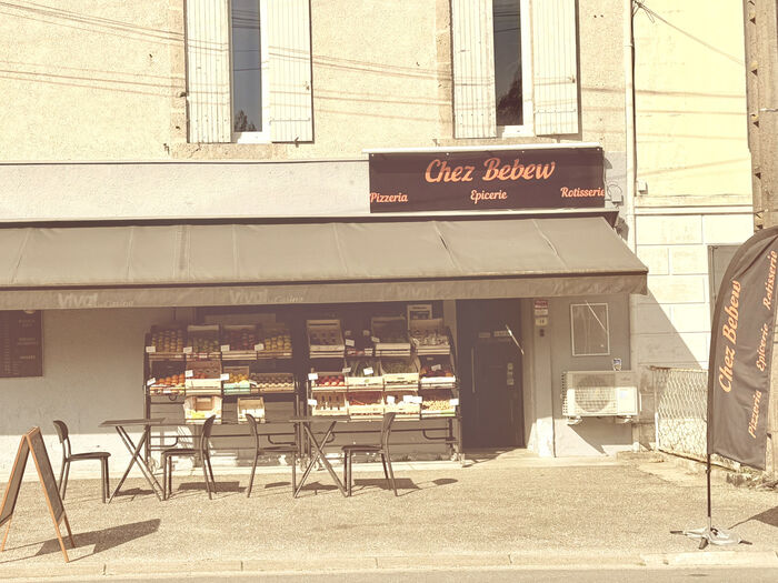 Chez Bebew à Houeillès
