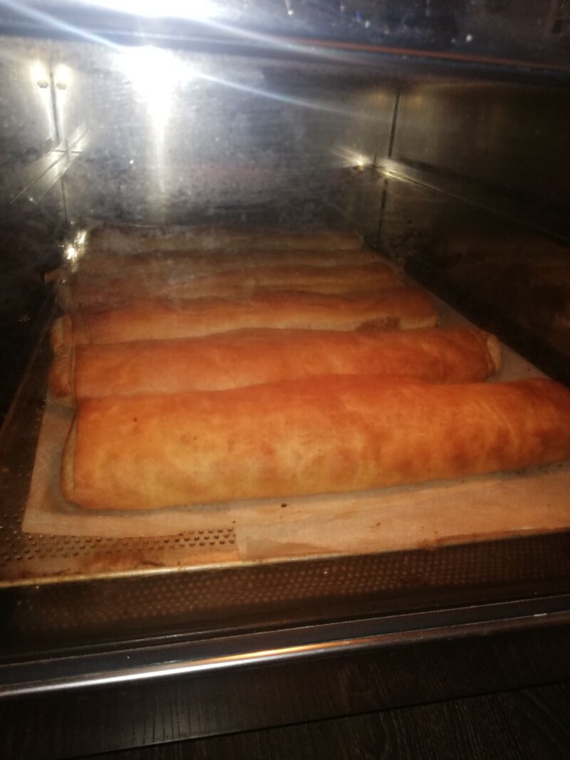 Apfelstrudel nach oma Rezept 