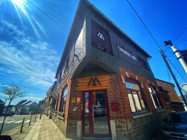 Façade sous le soleil 